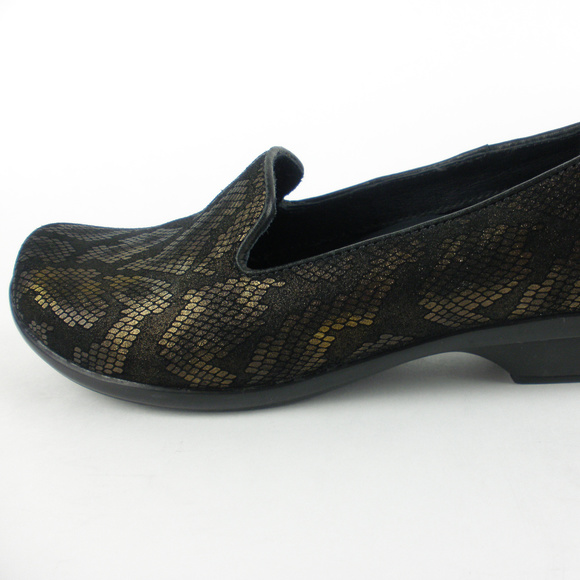 Dansko "Olivia" Snakeskin Pattern Flat Loafer Comfort Shoes - Picture 6 of 8